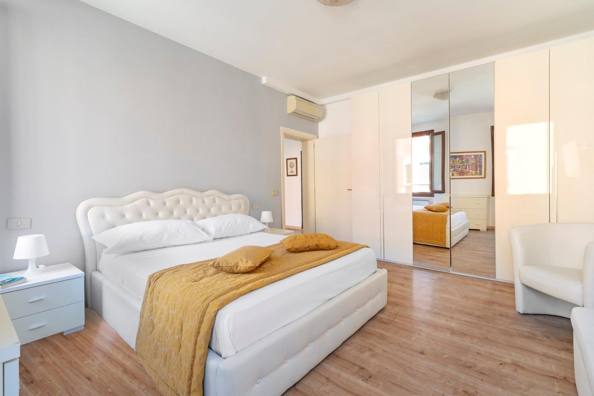 Ca' Dei Carmini Apartment Venedig
