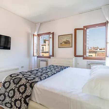 Ca' Dei Carmini Apartment Venice Room photo