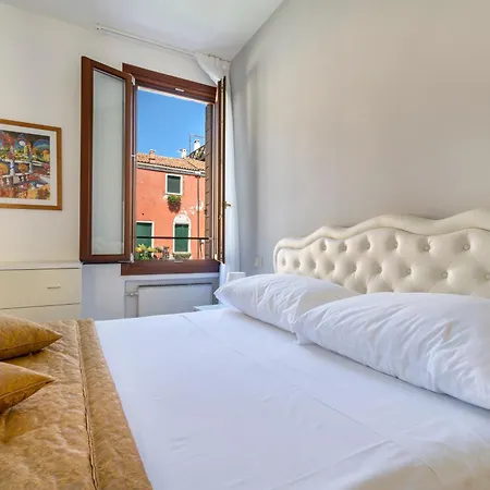 Ca' Dei Carmini Apartment Venice Room photo