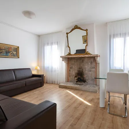 Ca' Dei Carmini Apartment Venice Room photo